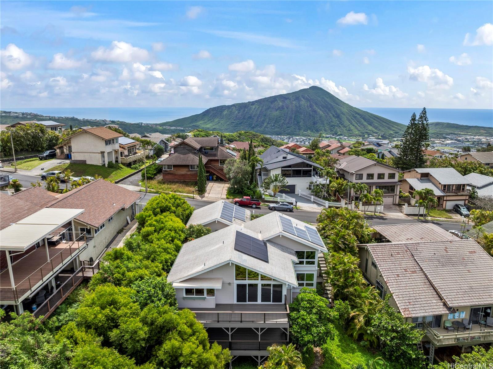 1112  Kaumoku Street Mariners Ridge, Hawaii Kai home - photo 20 of 25