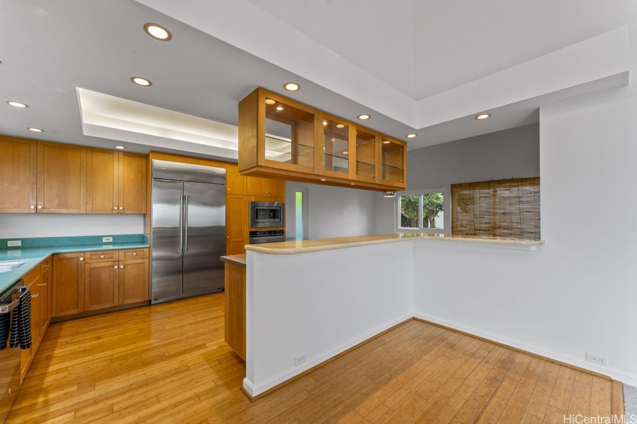 1112  Kaumoku Street Mariners Ridge, Hawaii Kai home - photo 8 of 25