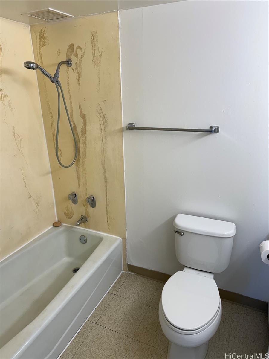 1112 Kinau Street Honolulu - Rental - photo 10 of 11