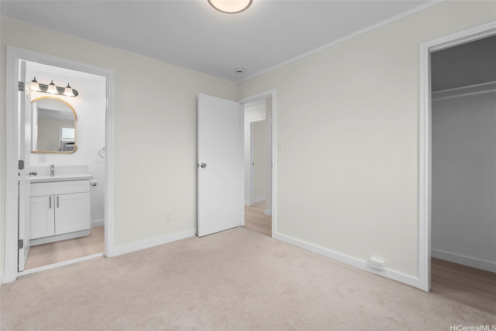 1113  Villa Lane Moiliili, Honolulu home - photo 12 of 23