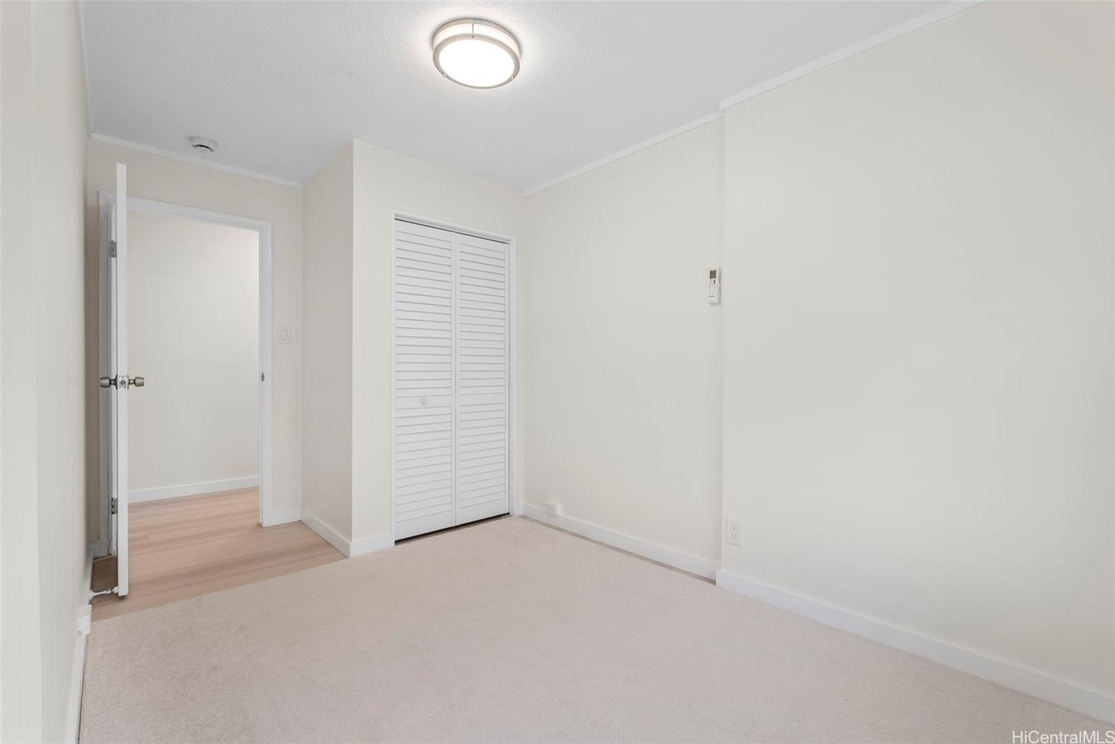 1113  Villa Lane Moiliili, Honolulu home - photo 20 of 23