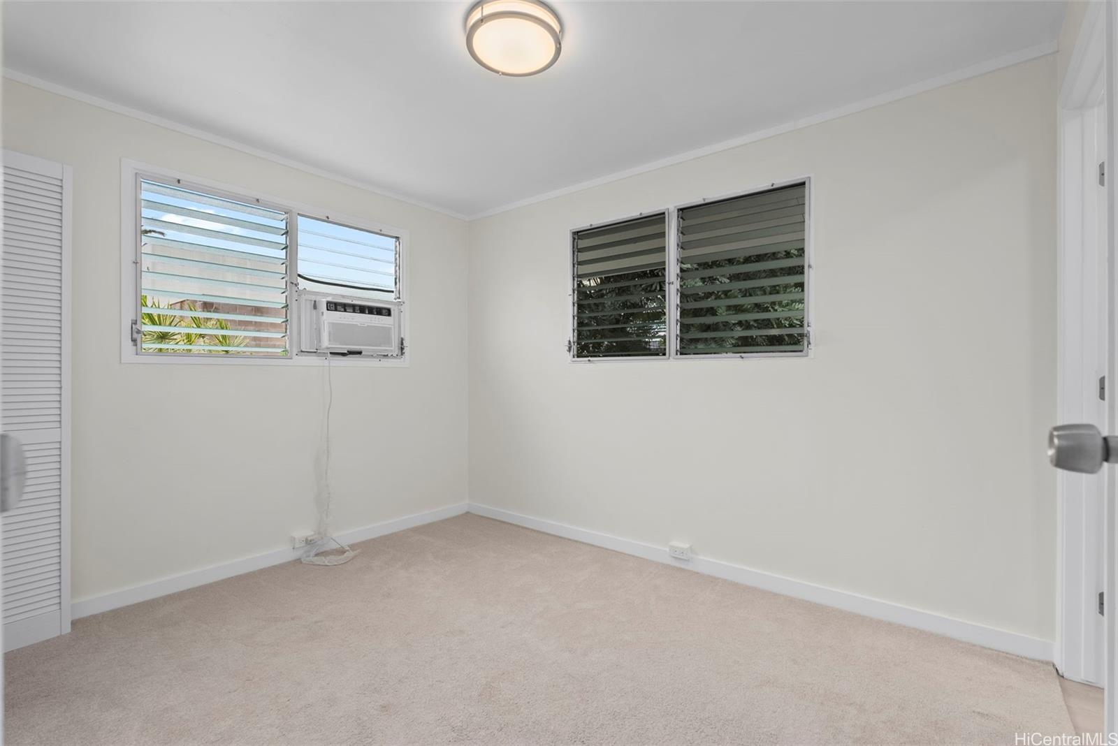 1113 Villa Lane Honolulu Oahu commercial real estate photo11 of 23