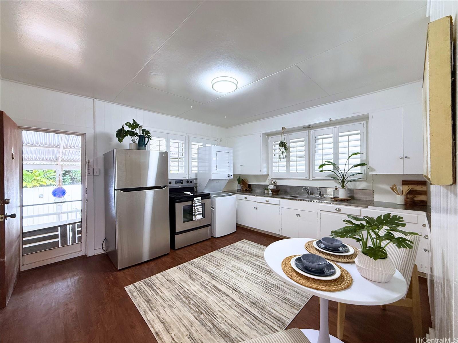 1114  Kaala Ave Wahiawa Area, Central home - photo 12 of 25