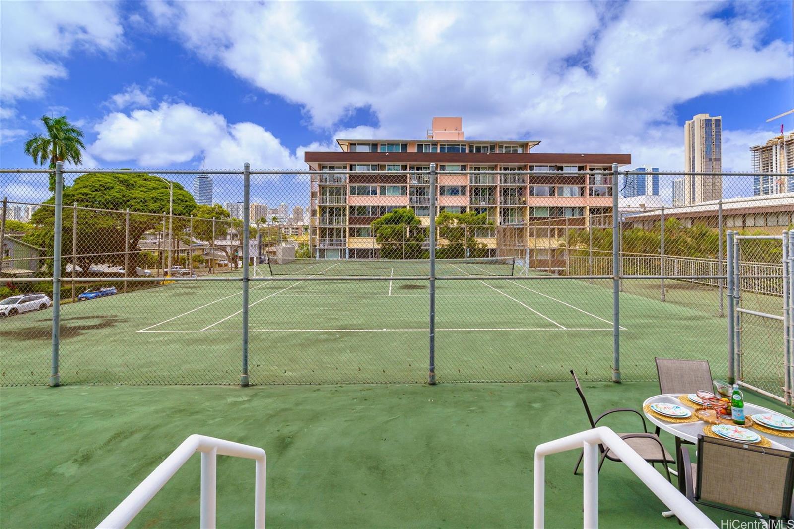 Punahou Regency condo # 2A, Honolulu, Hawaii - photo 17 of 25