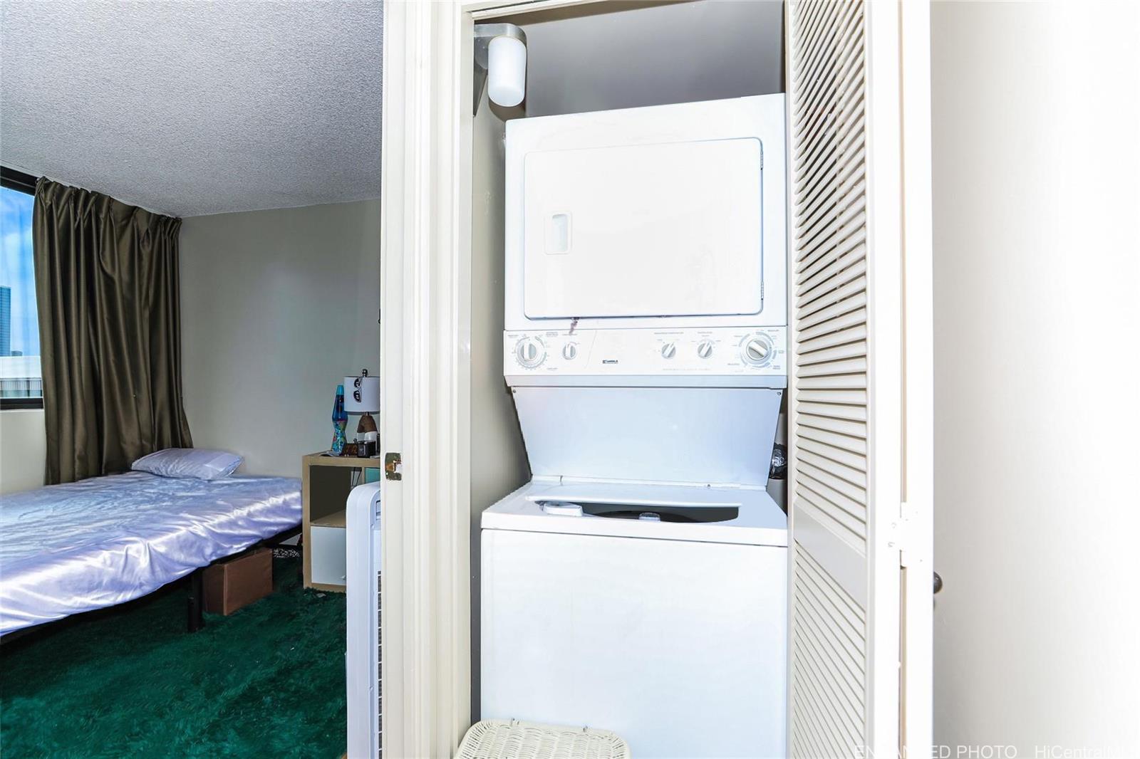 Punahou Regency condo # 3B, Honolulu, Hawaii - photo 17 of 25