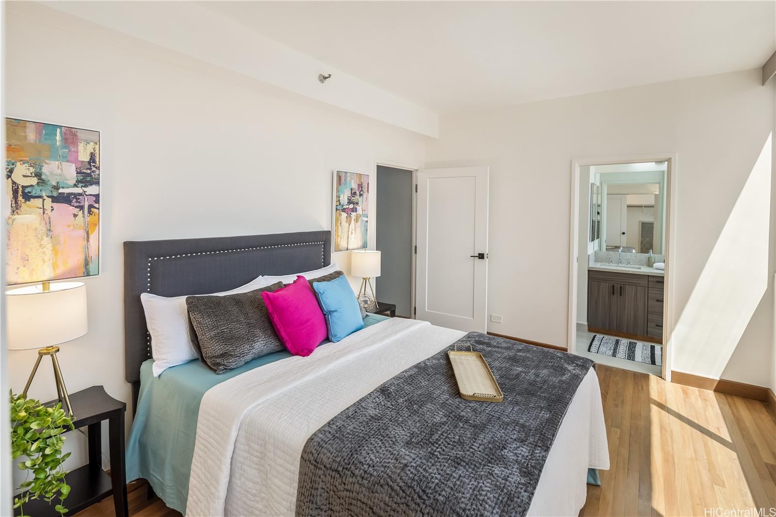 Punahou Regency condo # PH3, Honolulu, Hawaii - photo 18 of 25