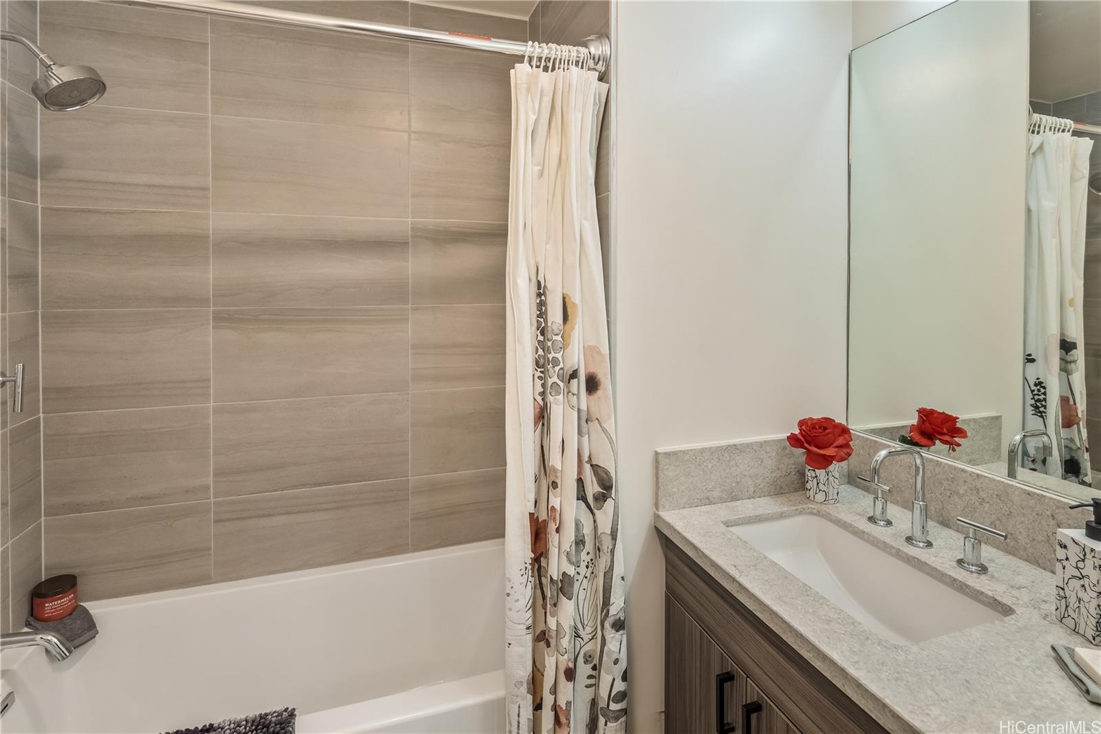 Punahou Regency condo # PH3, Honolulu, Hawaii - photo 21 of 25