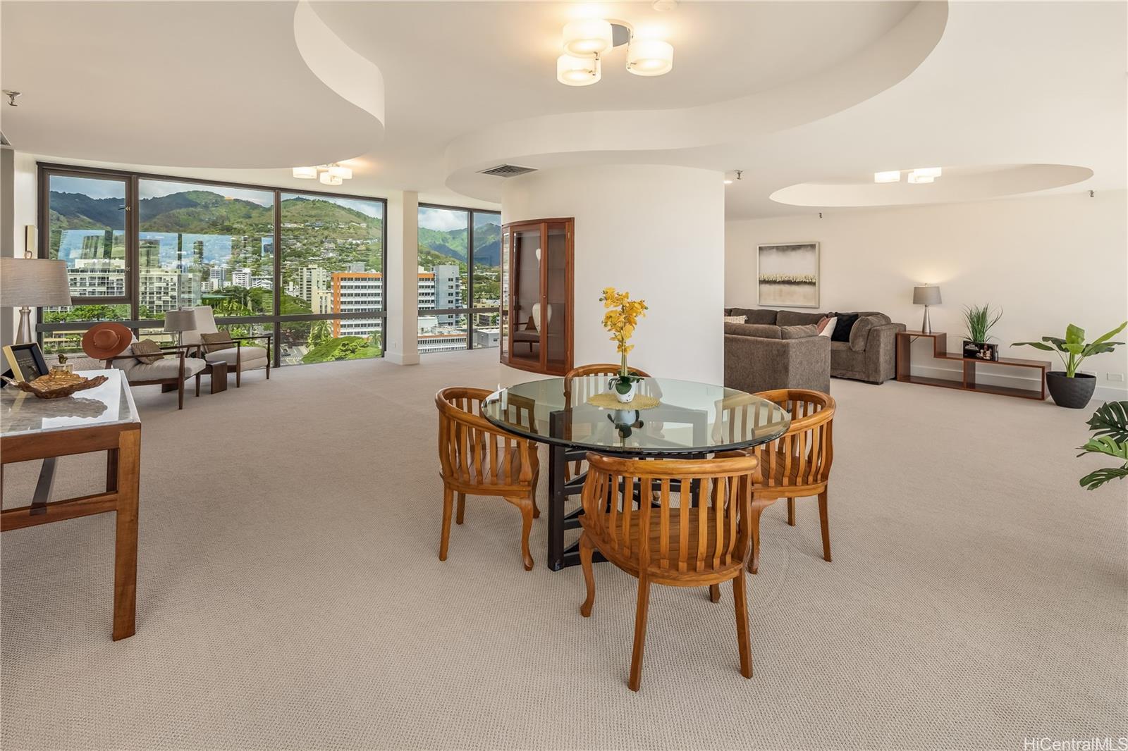 Punahou Regency condo # PH3, Honolulu, Hawaii - photo 5 of 25