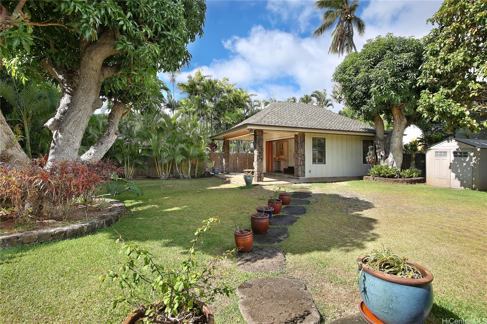 1116 Kealaolu Ave Honolulu - Rental - photo 24 of 25