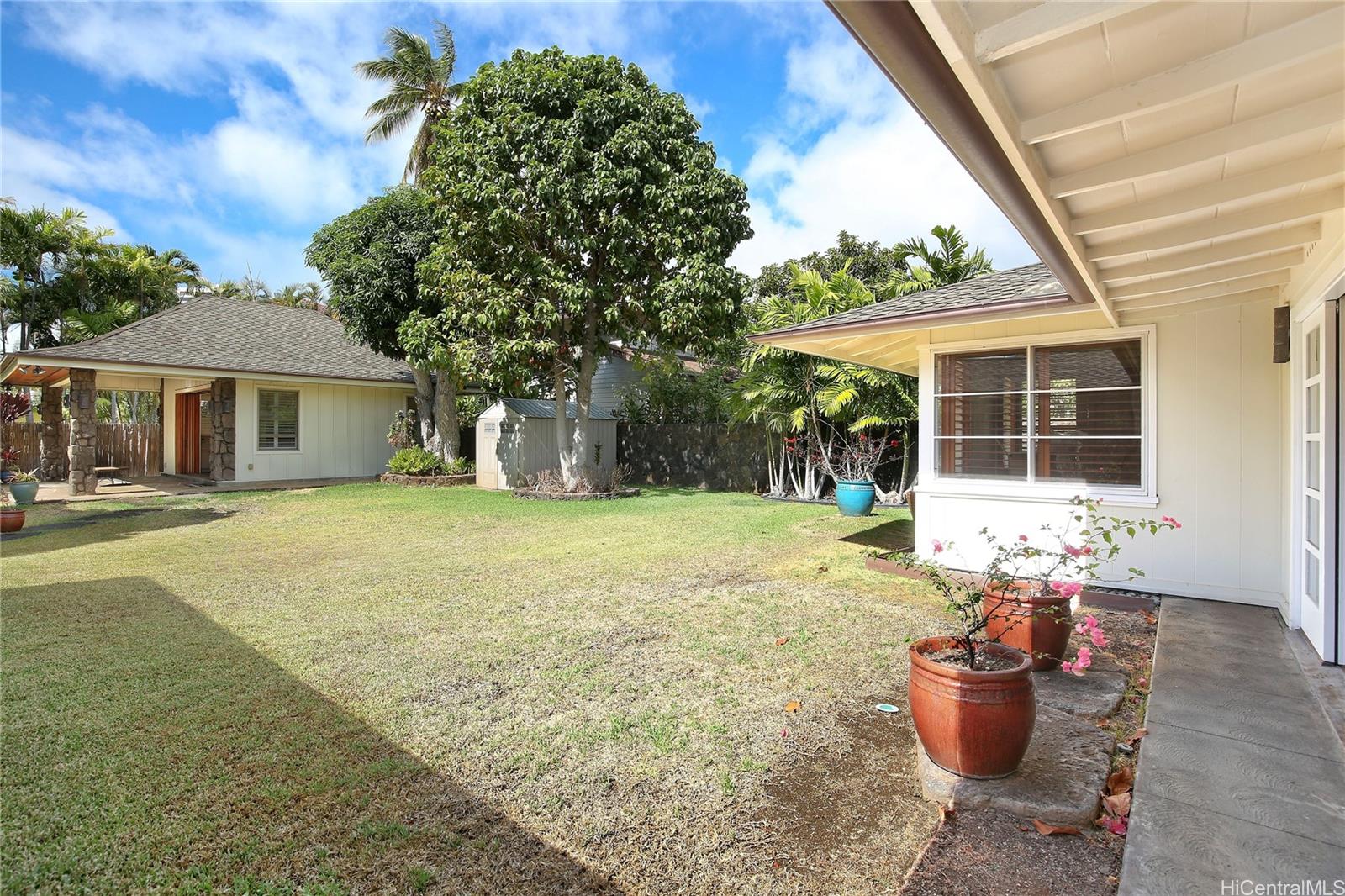 1116  Kealaolu Ave Kahala Area, Diamond Head home - photo 25 of 25
