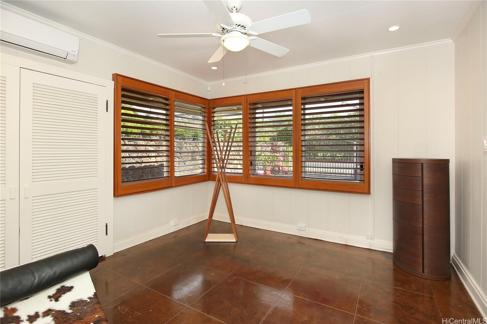 1116  Kealaolu Ave Kahala Area, Diamond Head home - photo 13 of 25