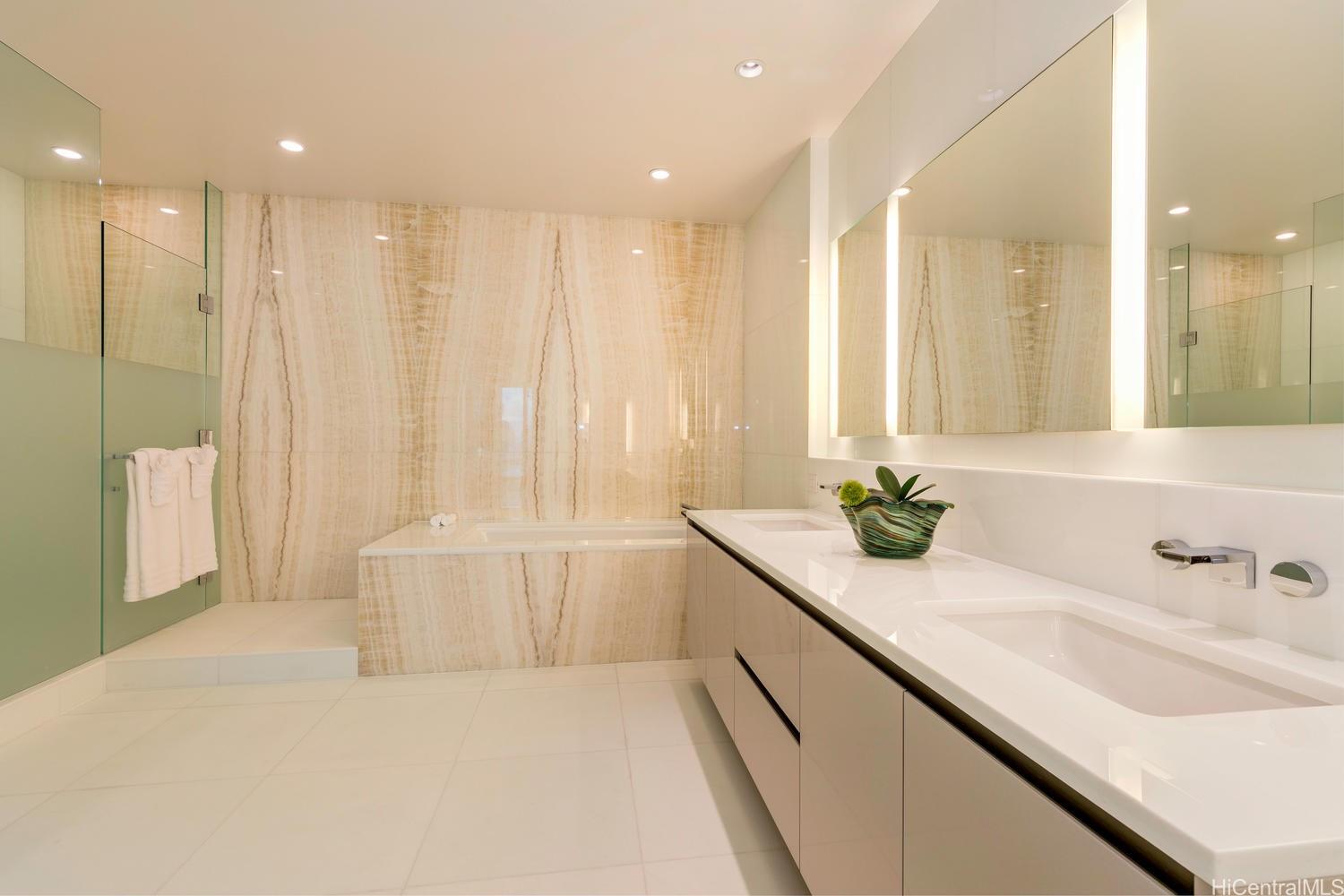 Waiea - 1118 Ala Moana condo # 1000, Honolulu, Hawaii - photo 15 of 25