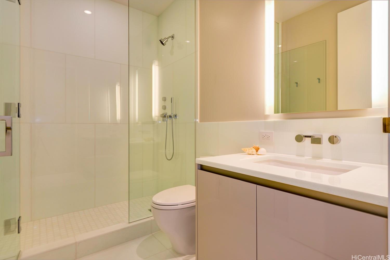 Waiea - 1118 Ala Moana condo # 1000, Honolulu, Hawaii - photo 21 of 25