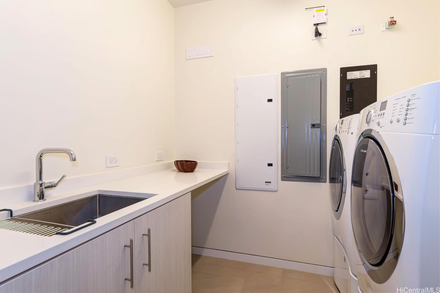 Waiea - 1118 Ala Moana condo # 1000, Honolulu, Hawaii - photo 24 of 25