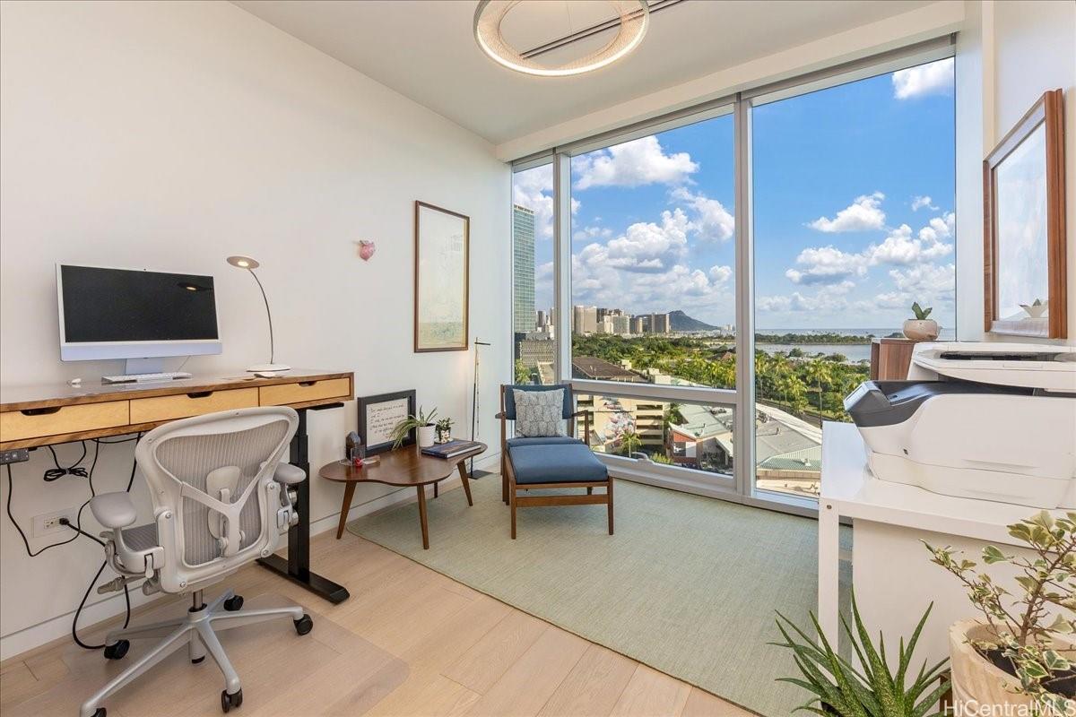 Waiea - 1118 Ala Moana condo # 1002, Honolulu, Hawaii - photo 17 of 25