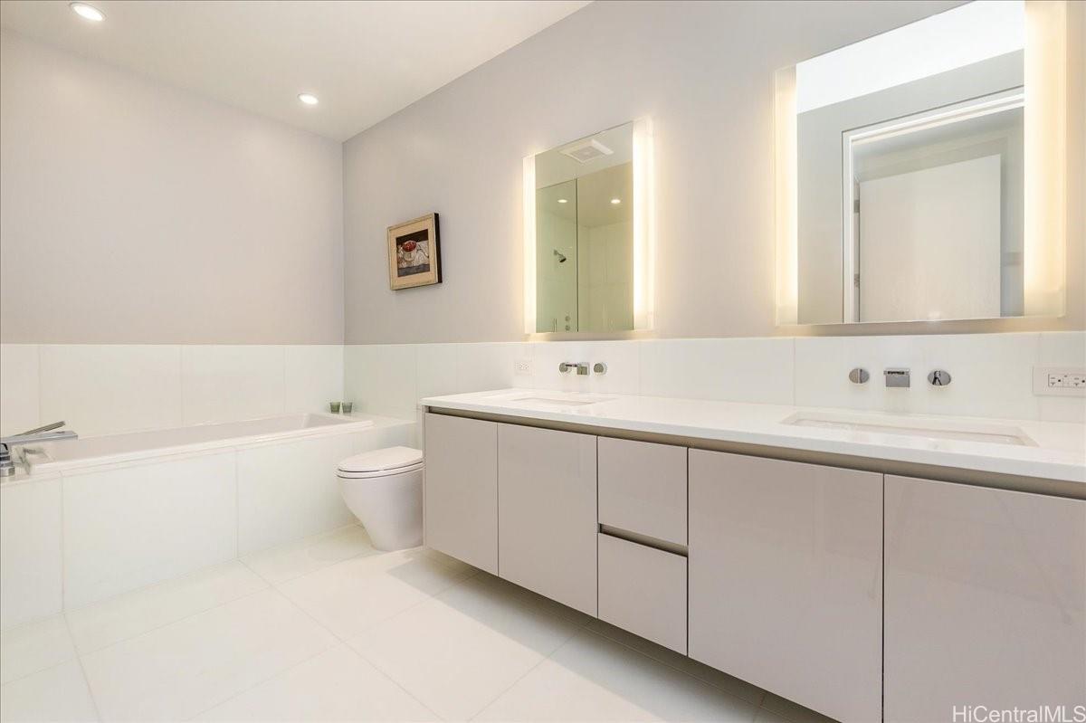 Waiea - 1118 Ala Moana condo # 1002, Honolulu, Hawaii - photo 19 of 25