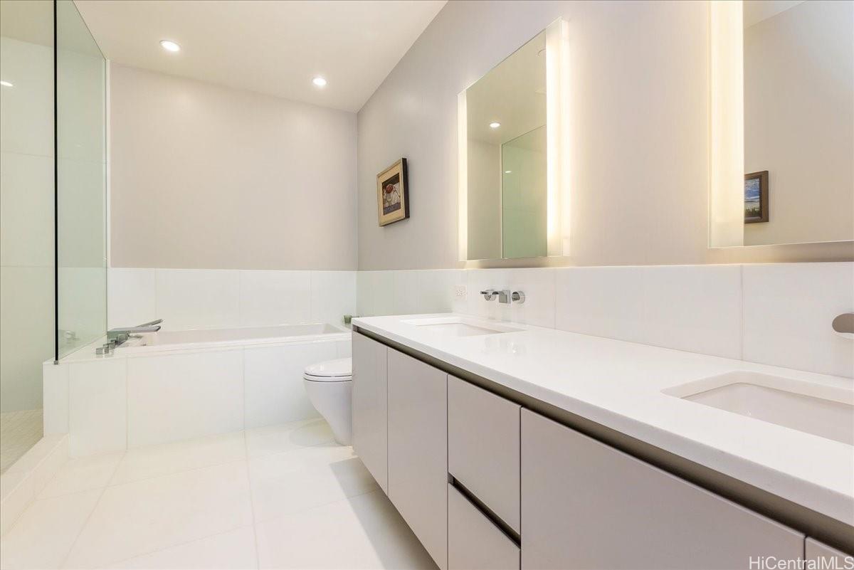 Waiea - 1118 Ala Moana condo # 1002, Honolulu, Hawaii - photo 20 of 25