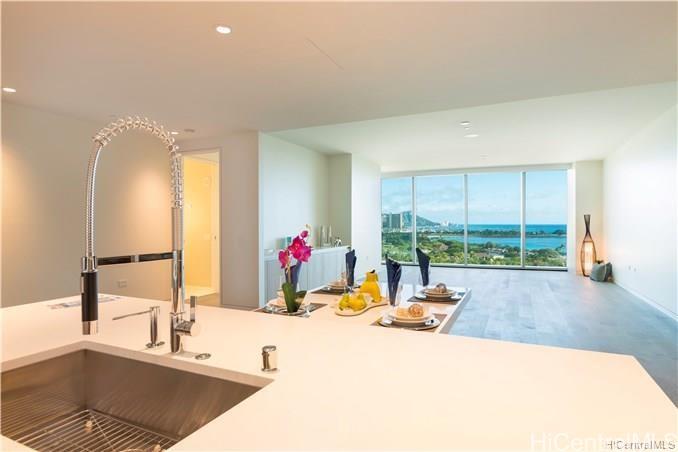 1118 Ala Moana Blvd Honolulu - Rental - photo 8 of 20