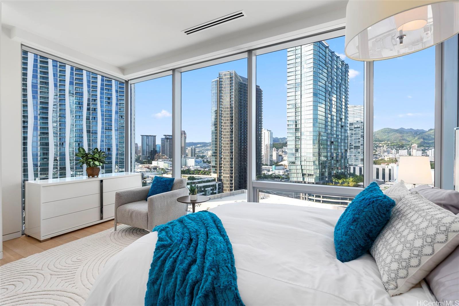 Waiea - 1118 Ala Moana condo # 1505, Honolulu, Hawaii - photo 14 of 25