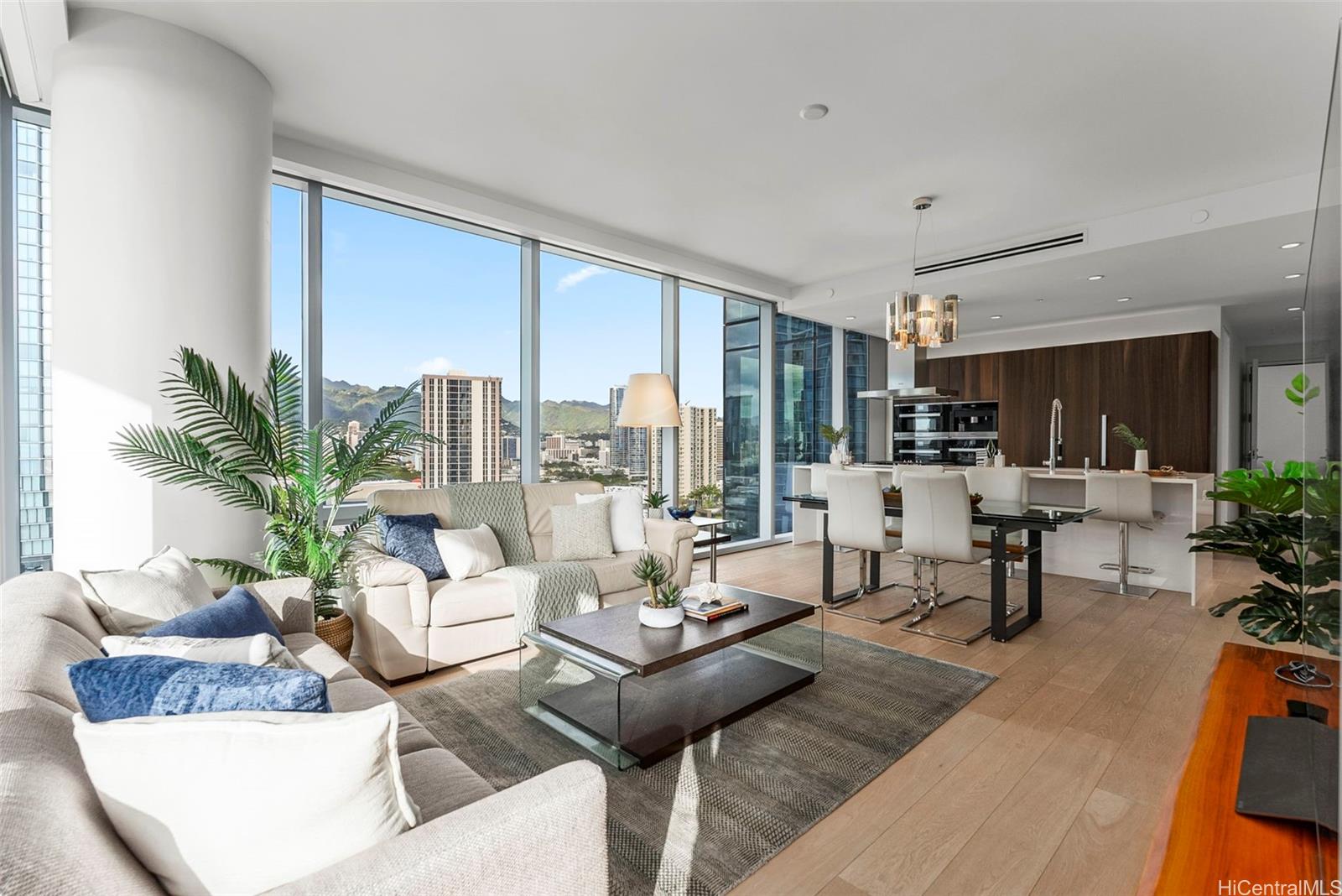 Waiea - 1118 Ala Moana condo # 1505, Honolulu, Hawaii - photo 3 of 25