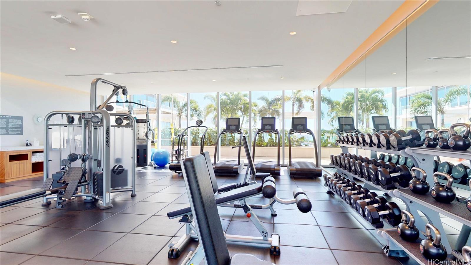 Waiea - 1118 Ala Moana condo # 1606, Honolulu, Hawaii - photo 21 of 25