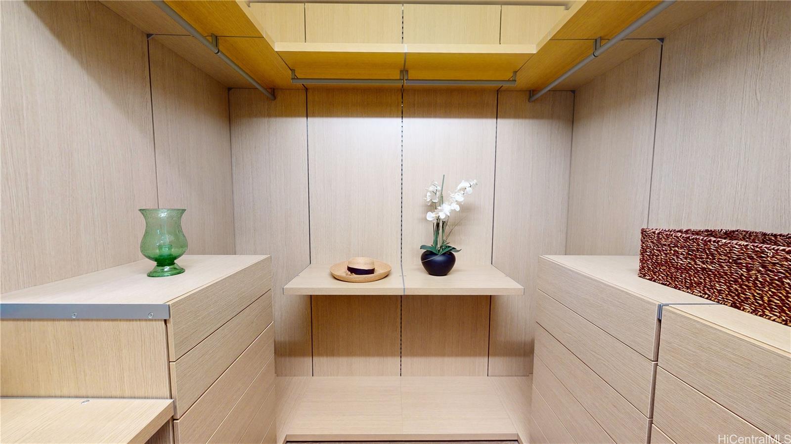 Waiea - 1118 Ala Moana condo # 1606, Honolulu, Hawaii - photo 10 of 25