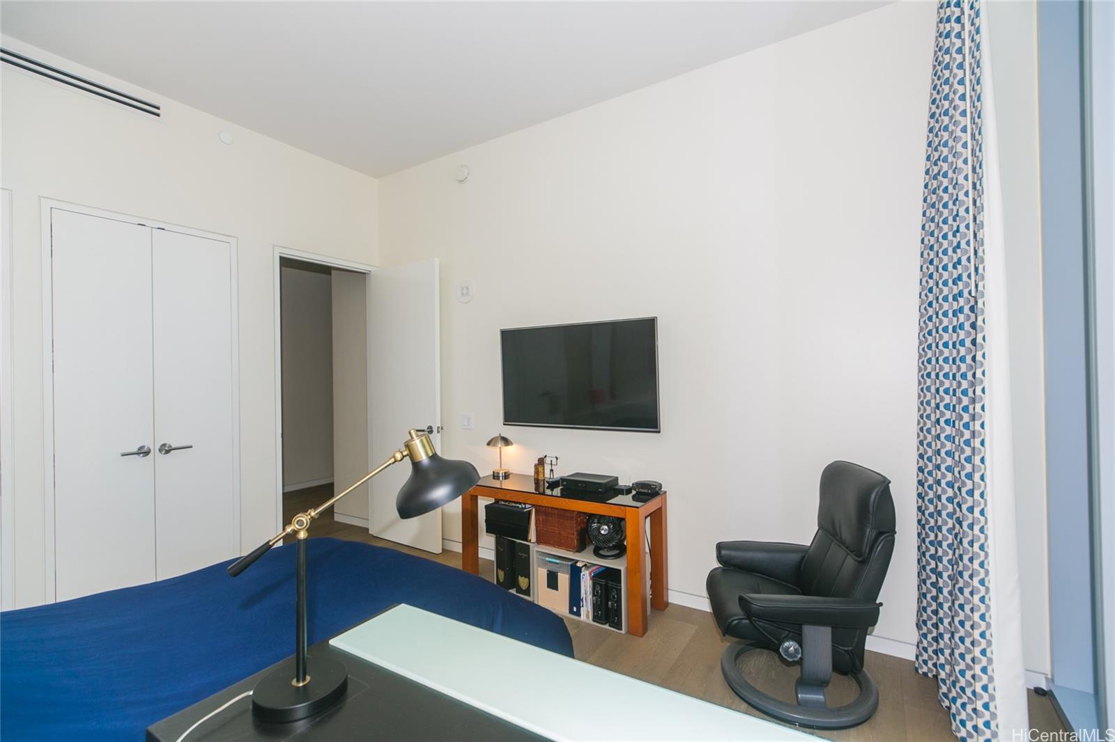 1118 Ala Moana Blvd townhouse # 2, Honolulu, Hawaii - photo 19 of 25