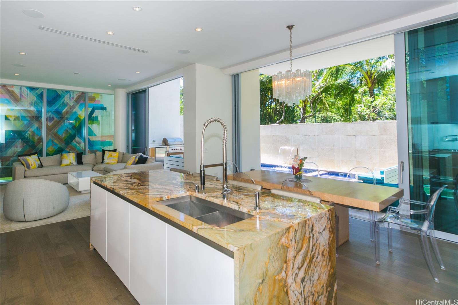 1118 Ala Moana Blvd townhouse # 2, Honolulu, Hawaii - photo 8 of 25