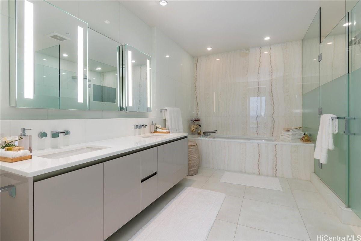 Waiea - 1118 Ala Moana condo # 2000, Honolulu, Hawaii - photo 19 of 25