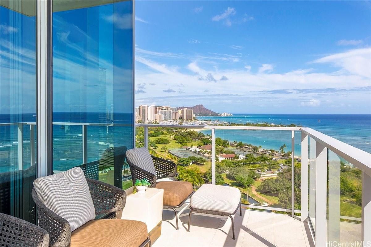 Waiea - 1118 Ala Moana condo # 2000/2002, Honolulu, Hawaii - photo 11 of 25