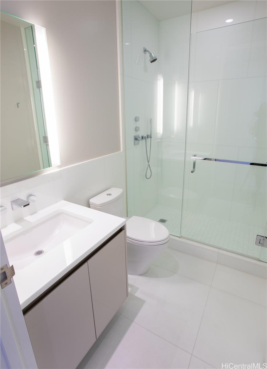 1118 Ala Moana Blvd Honolulu - Rental - photo 12 of 25