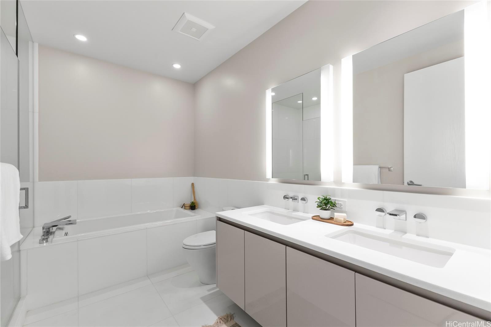 Waiea - 1118 Ala Moana condo # 2006, Honolulu, Hawaii - photo 16 of 25