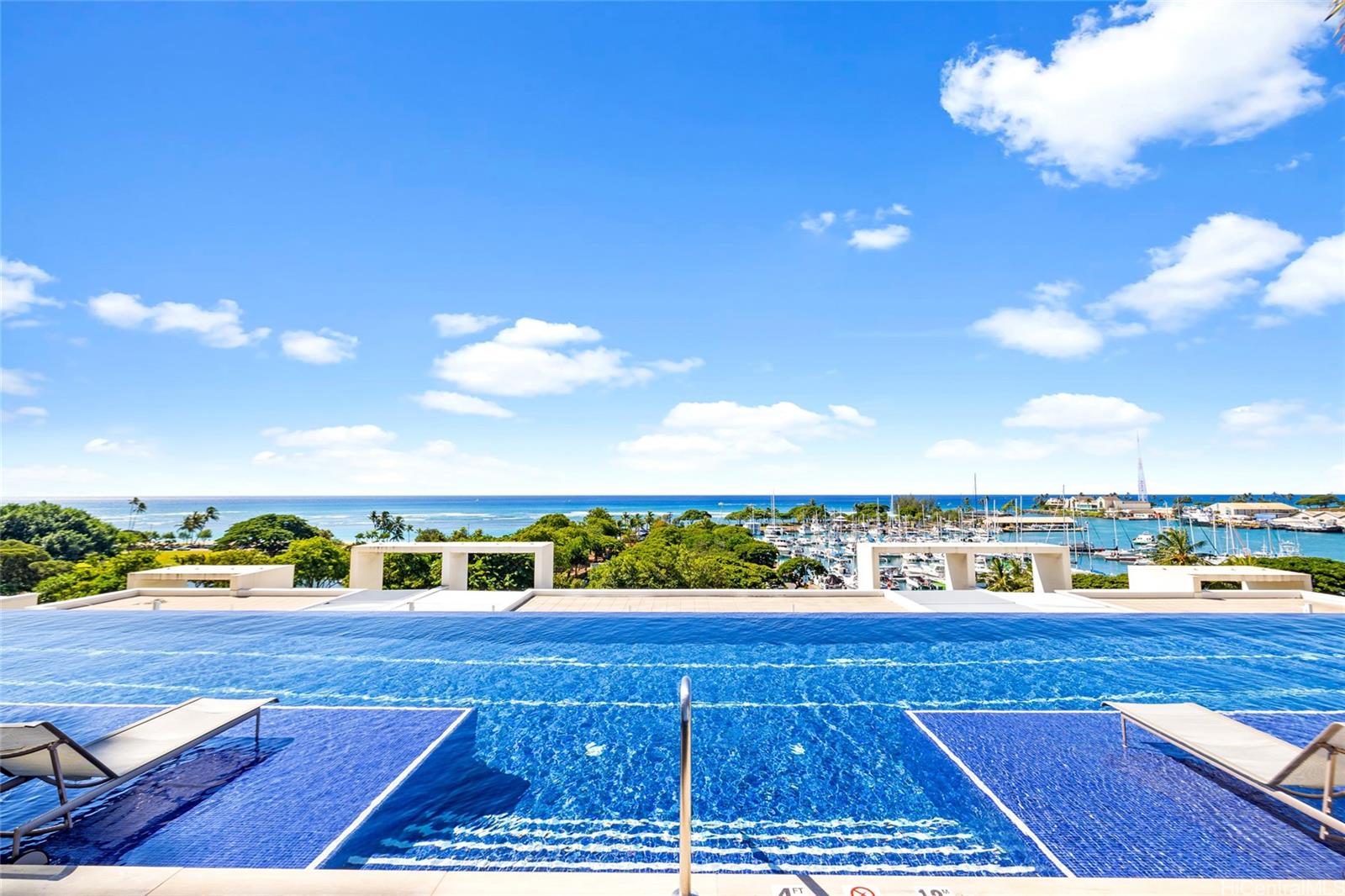 Waiea - 1118 Ala Moana condo # 2006, Honolulu, Hawaii - photo 19 of 25