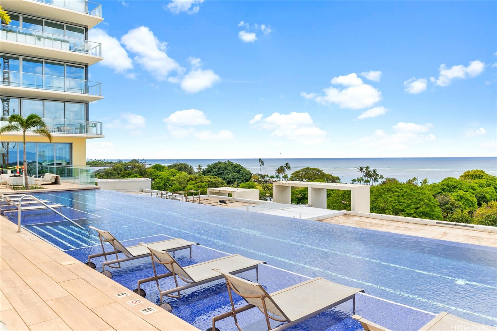 Waiea - 1118 Ala Moana condo # 2006, Honolulu, Hawaii - photo 20 of 25