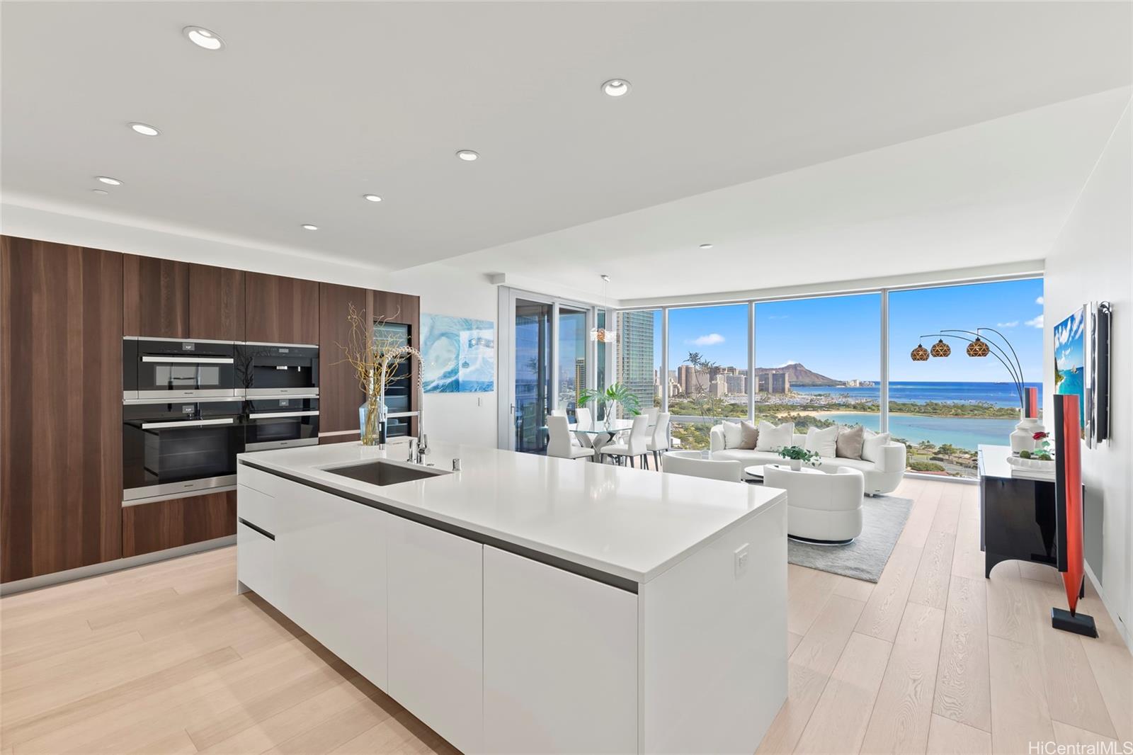 Waiea - 1118 Ala Moana condo # 2006, Honolulu, Hawaii - photo 5 of 25