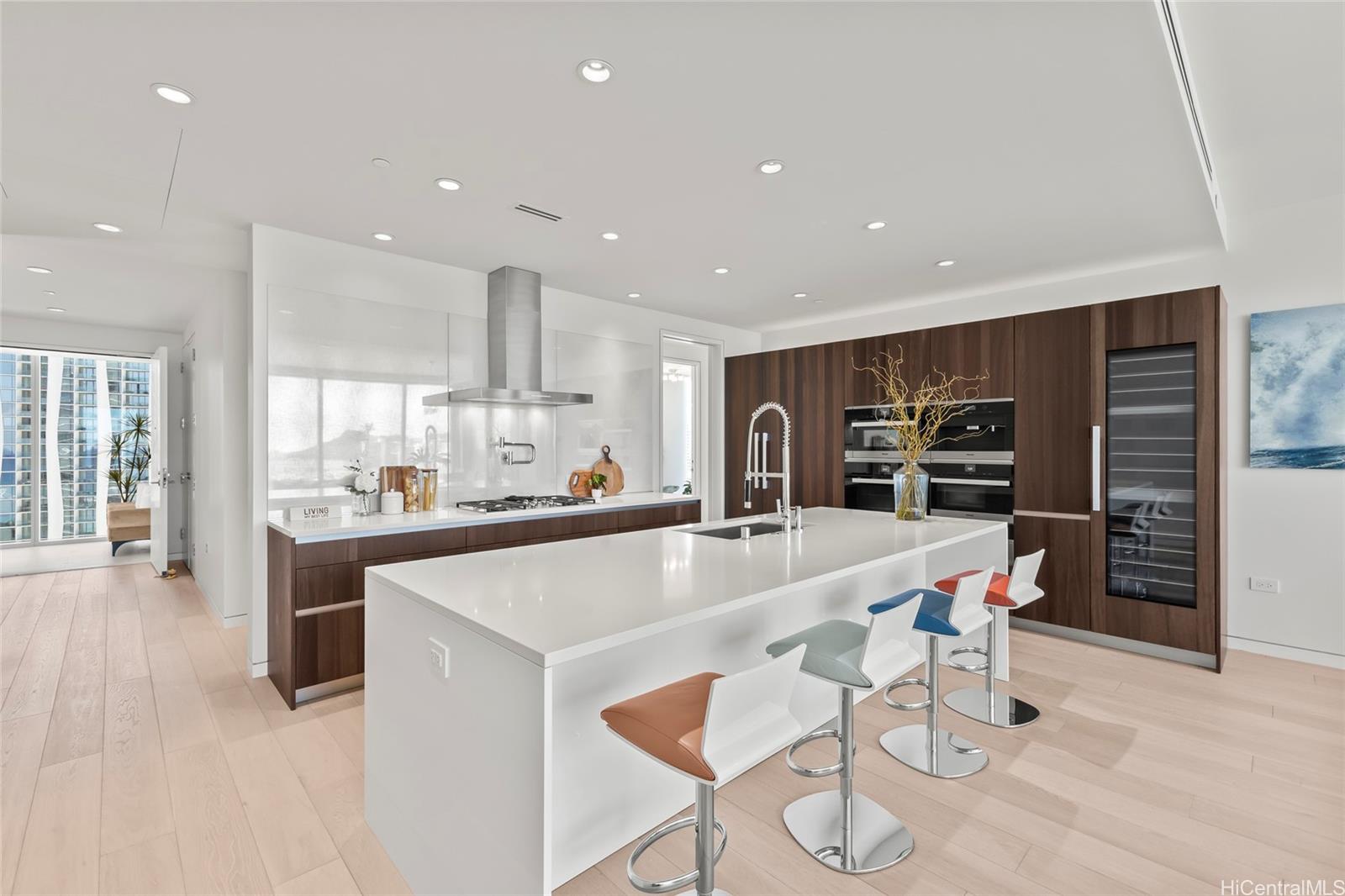 Waiea - 1118 Ala Moana condo # 2006, Honolulu, Hawaii - photo 9 of 25