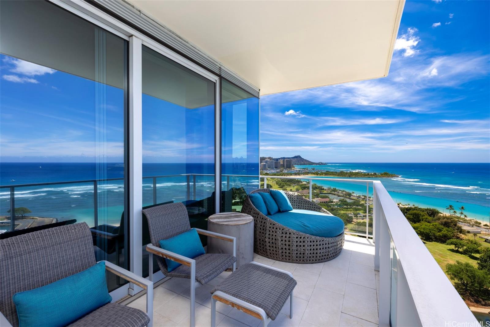 1118 Ala Moana Blvd Honolulu - Rental - photo 12 of 25