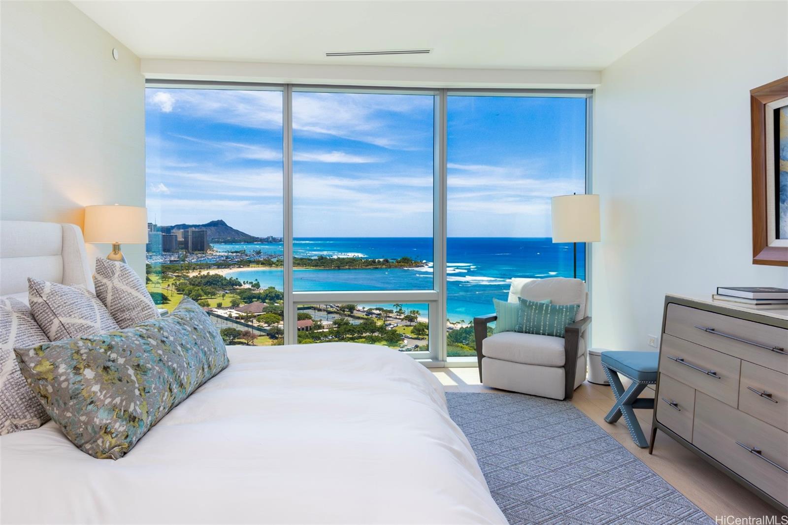 1118 Ala Moana Blvd Honolulu - Rental - photo 21 of 25