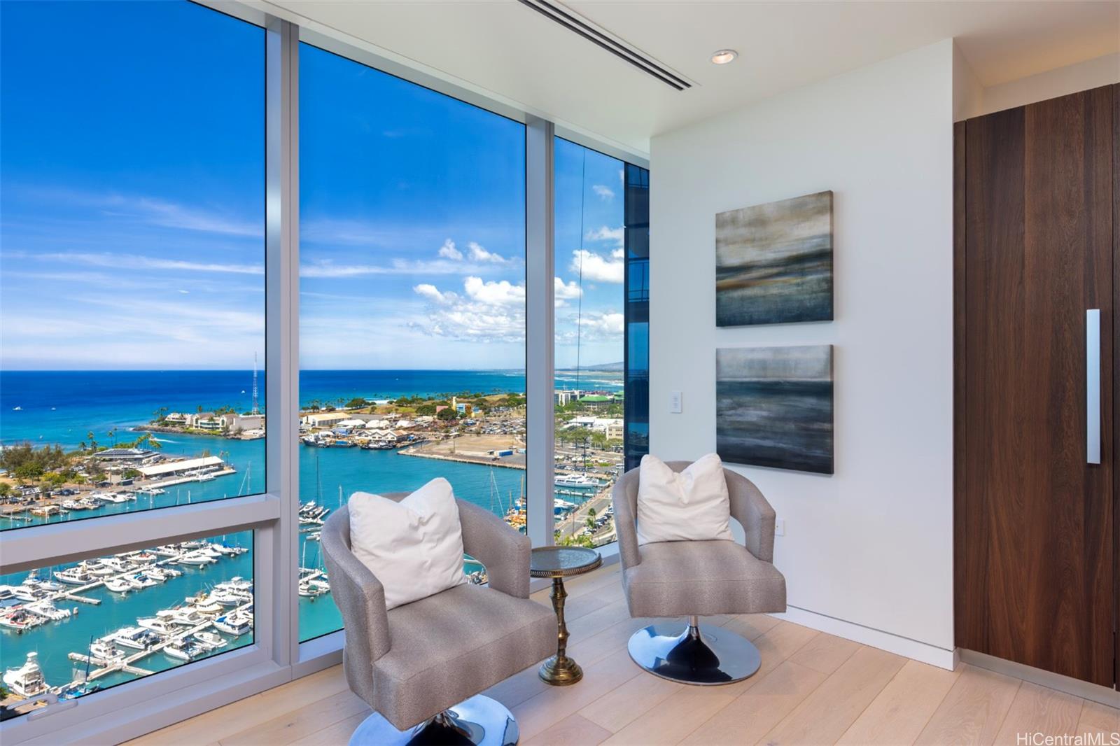 1118 Ala Moana Blvd Honolulu - Rental - photo 6 of 25