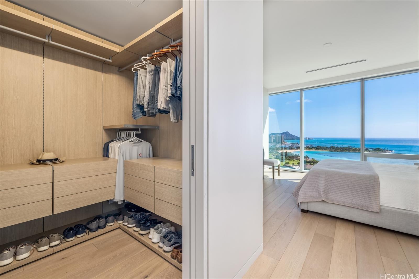 Waiea - 1118 Ala Moana condo # 2306, Honolulu, Hawaii - photo 16 of 25