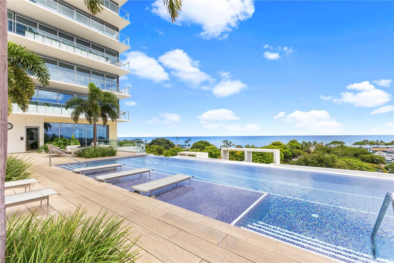 Waiea - 1118 Ala Moana condo # 2502, Honolulu, Hawaii - photo 21 of 25