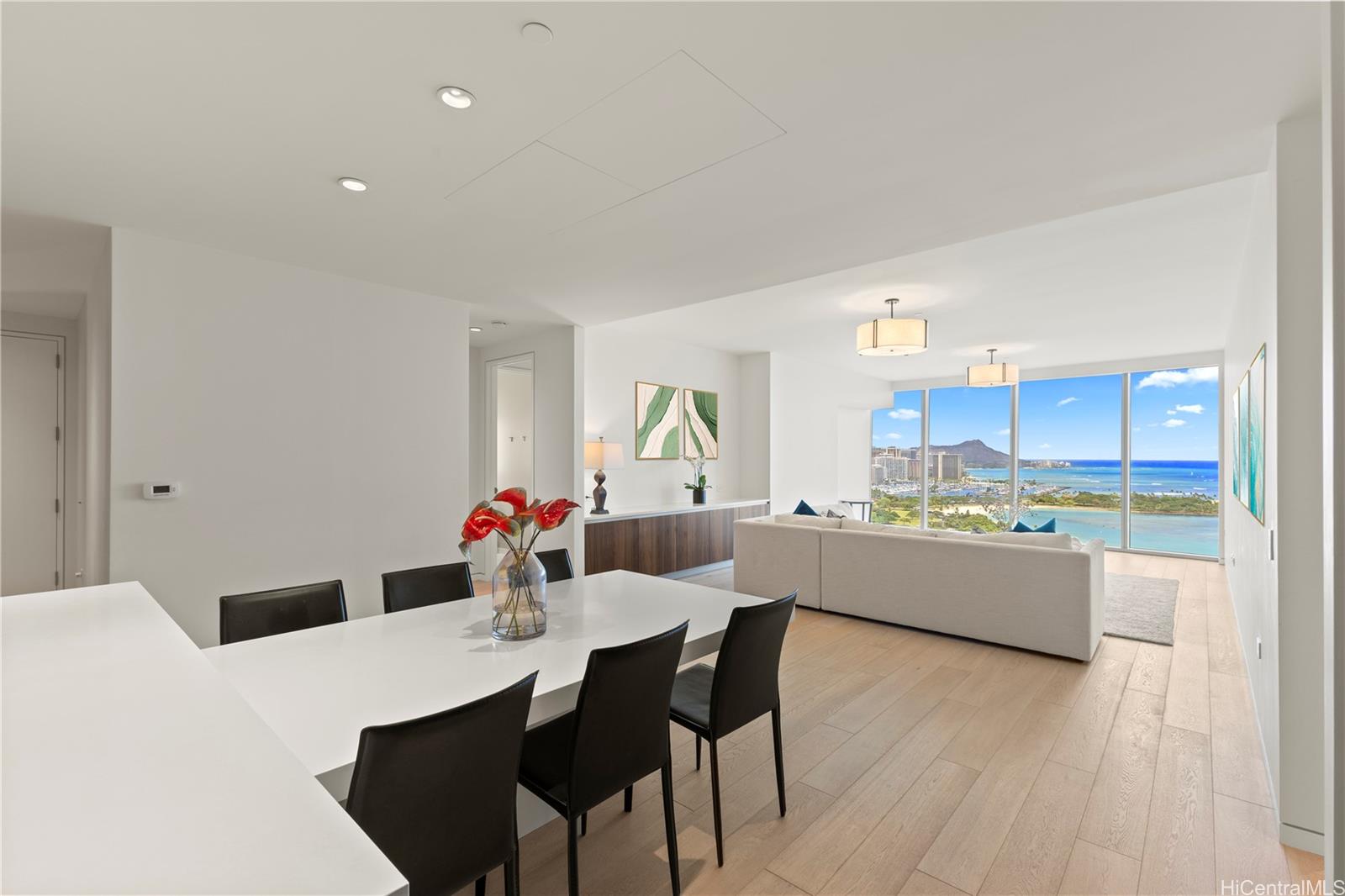 Waiea - 1118 Ala Moana condo # 2502, Honolulu, Hawaii - photo 5 of 25