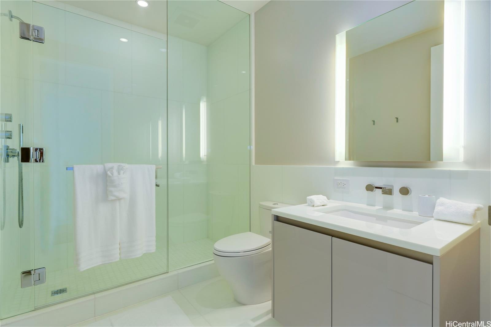 Waiea - 1118 Ala Moana condo # 2805, Honolulu, Hawaii - photo 12 of 23