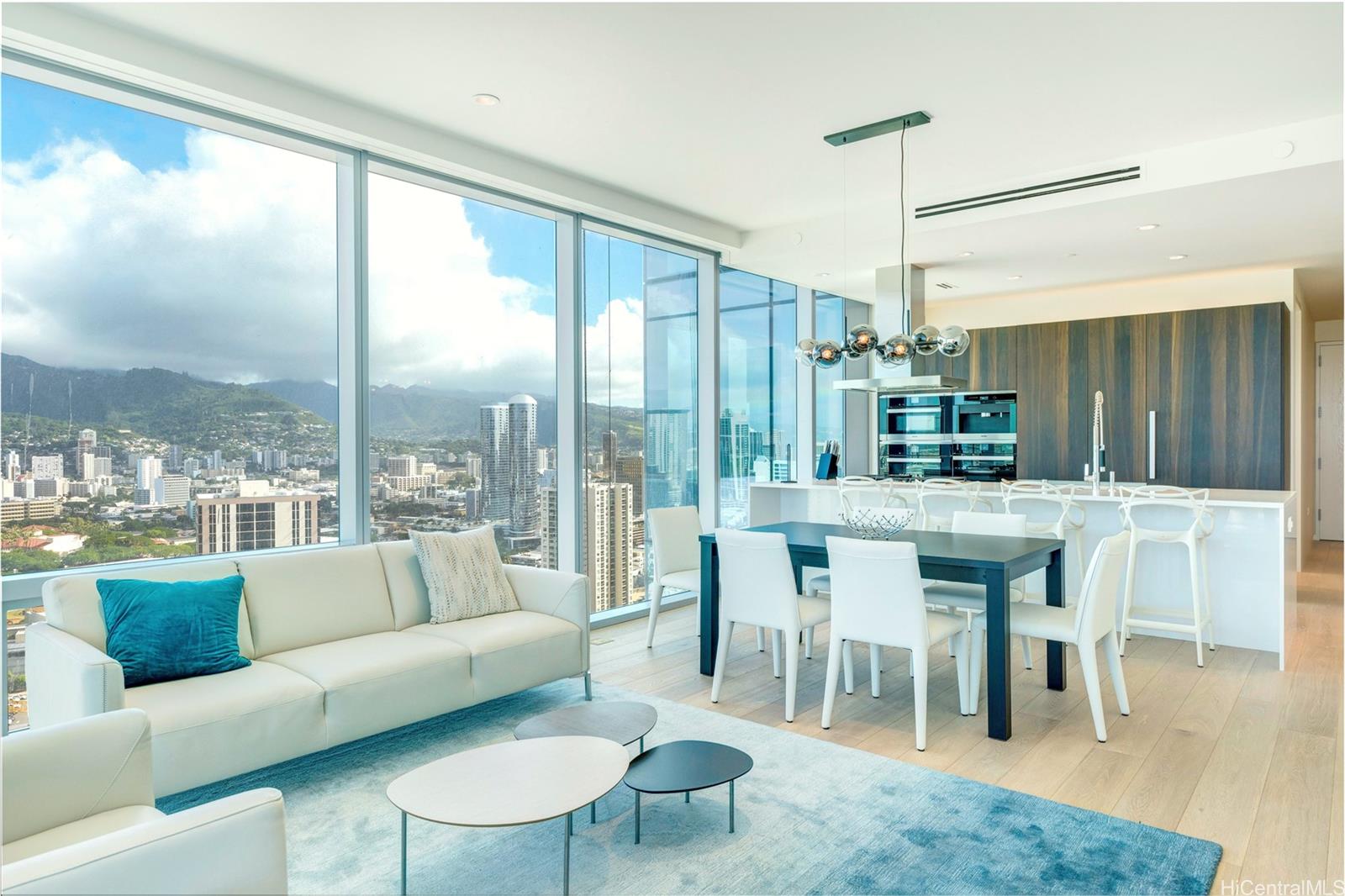 Waiea - 1118 Ala Moana condo # 2805, Honolulu, Hawaii - photo 3 of 23