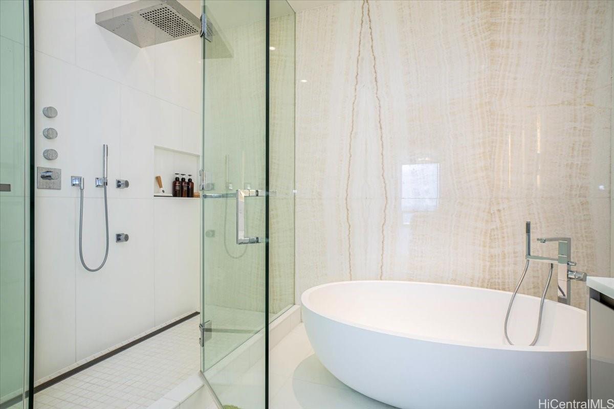 1118 Ala Moana Blvd Honolulu - Rental - photo 16 of 25