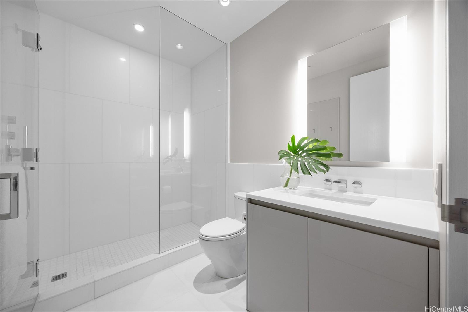 Waiea - 1118 Ala Moana condo # 2903, Honolulu, Hawaii - photo 12 of 25