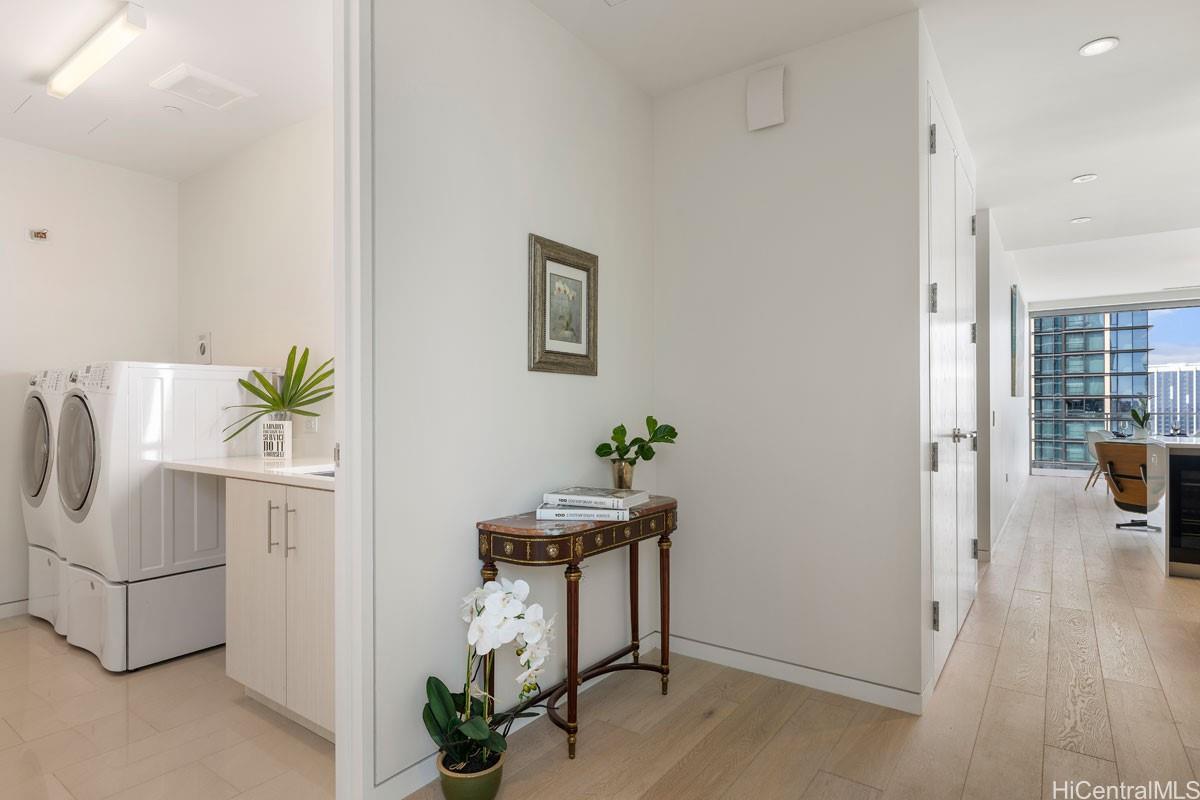 Waiea - 1118 Ala Moana condo # 2905, Honolulu, Hawaii - photo 15 of 24