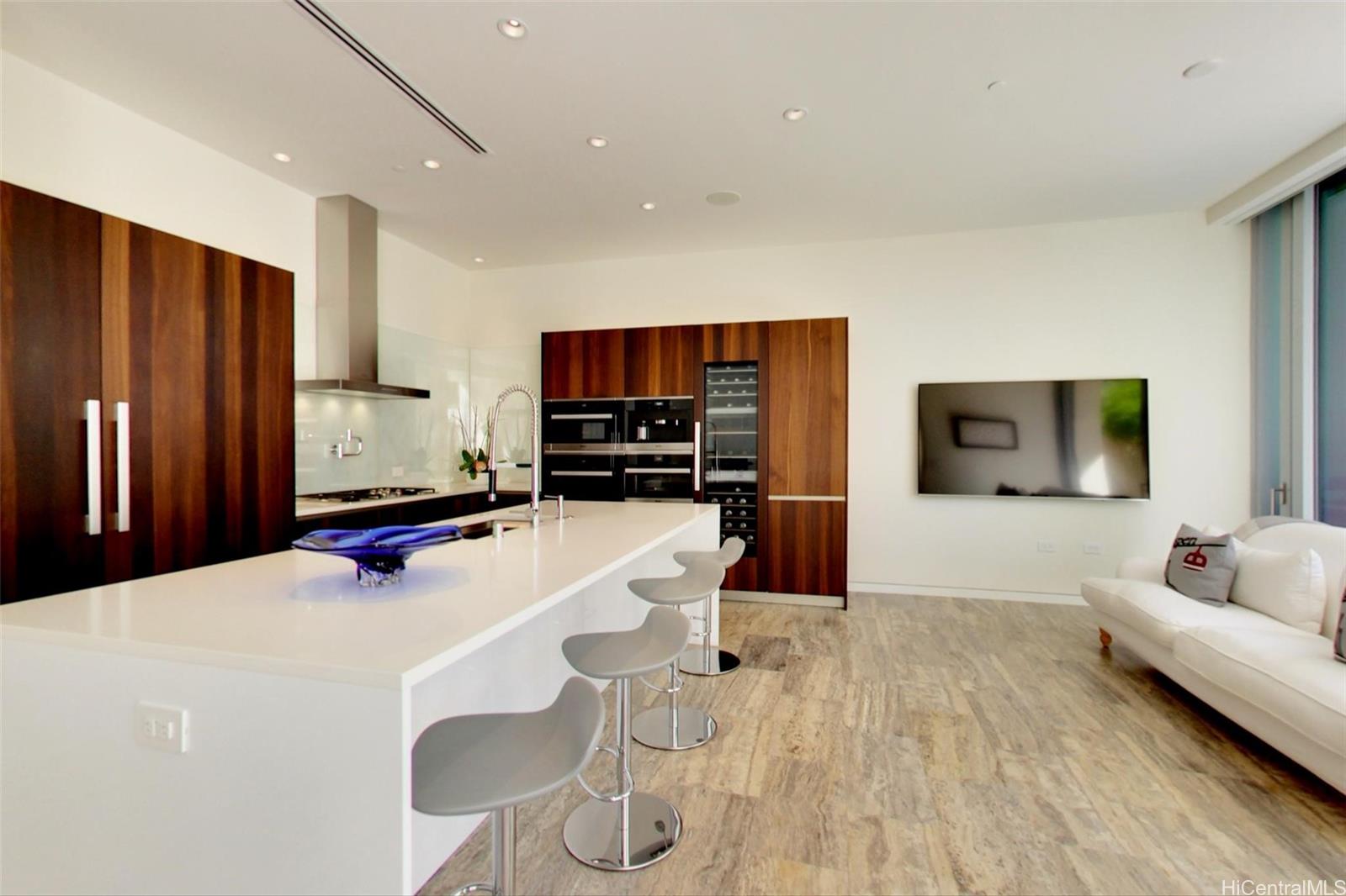 Waiea - 1118 Ala Moana condo # 3, Honolulu, Hawaii - photo 6 of 25