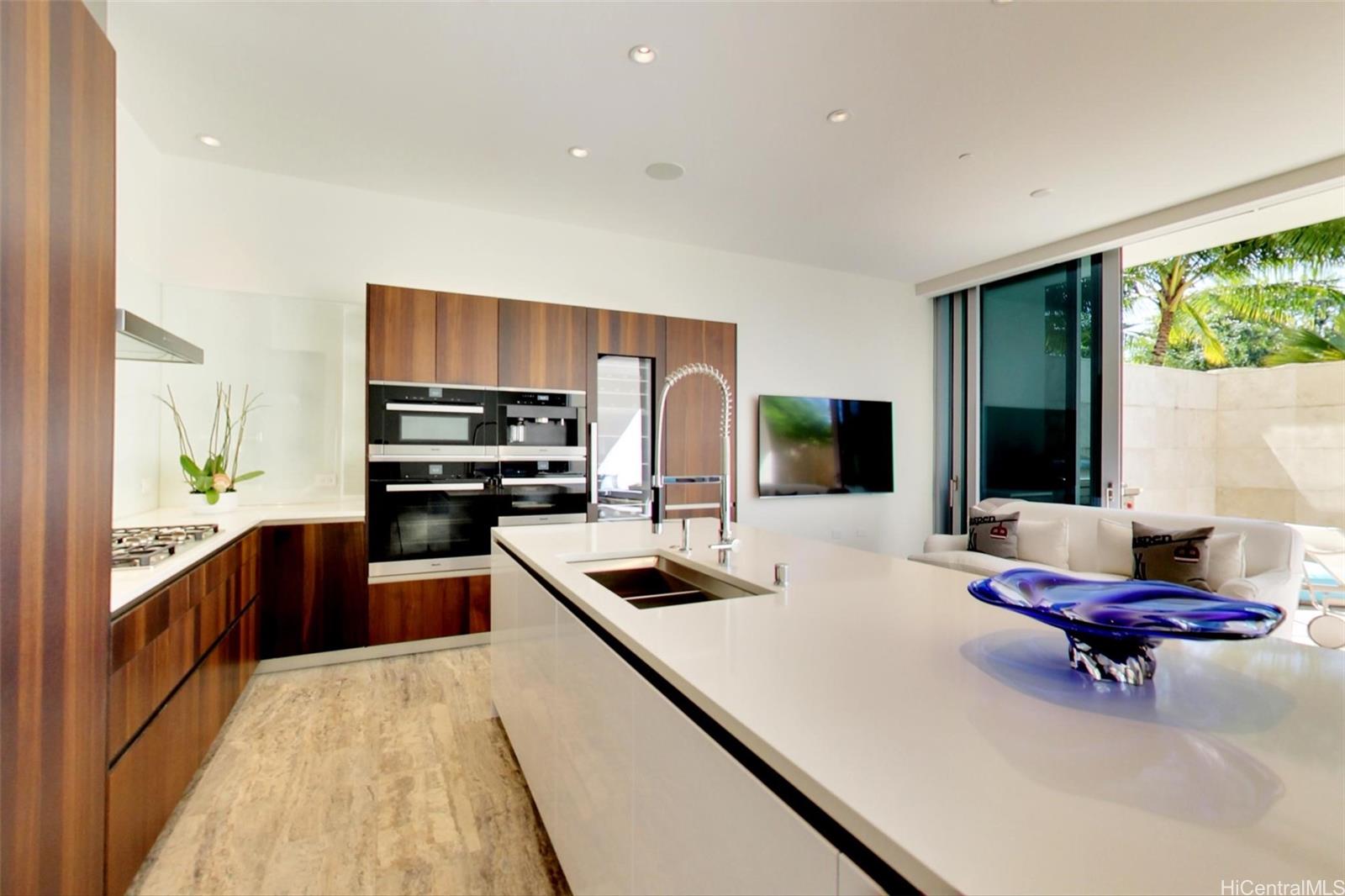 Waiea - 1118 Ala Moana condo # 3, Honolulu, Hawaii - photo 10 of 25