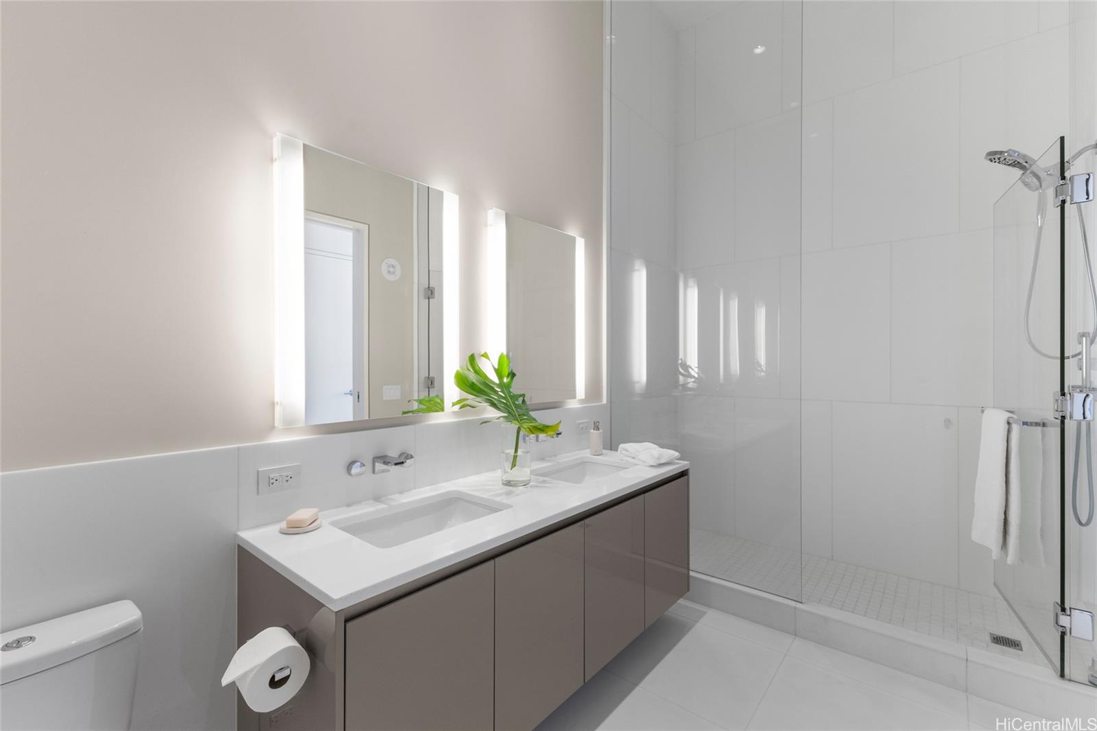 Waiea - 1118 Ala Moana condo # 3400, Honolulu, Hawaii - photo 20 of 25